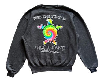 Vintage y2k Oak Island North Carolina “Save the Turtles “ spellout crewneck Sweatshirt M-L size