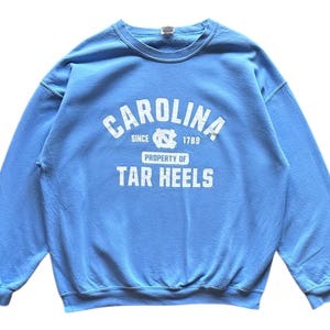 Vintage y2k Ncaa The North Carolina Tar Heels University of North Carolina spellout crewneck sweatshirt XL size