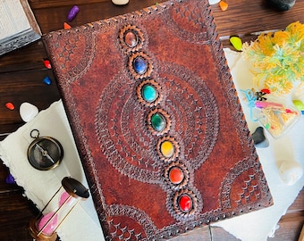 Seven Stone Lederjournal, Chakra-Buch der Schatten, keltische Prägung
