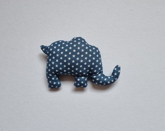 Cat toy: Elephant with Silver Vine