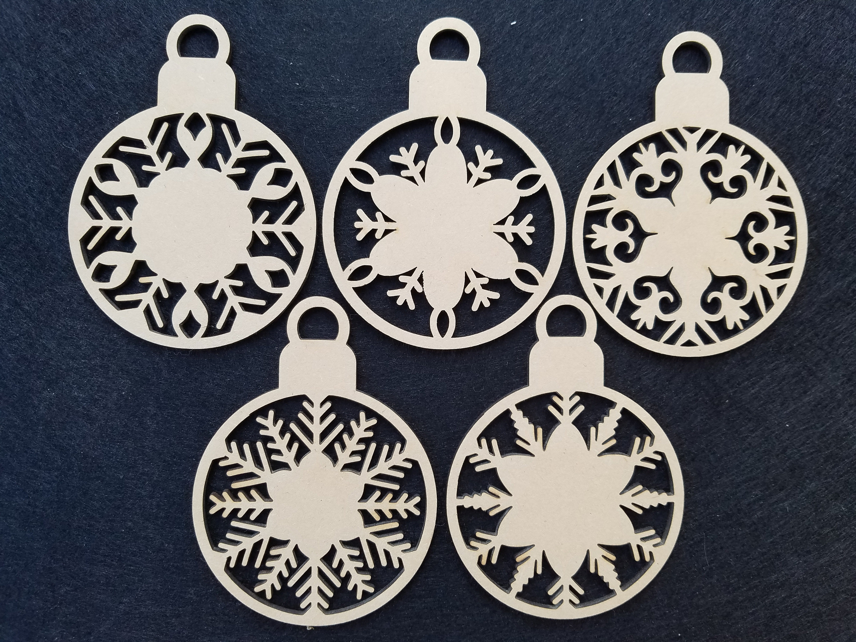 laser-cut-christmas-ornaments-round-set-1-etsy