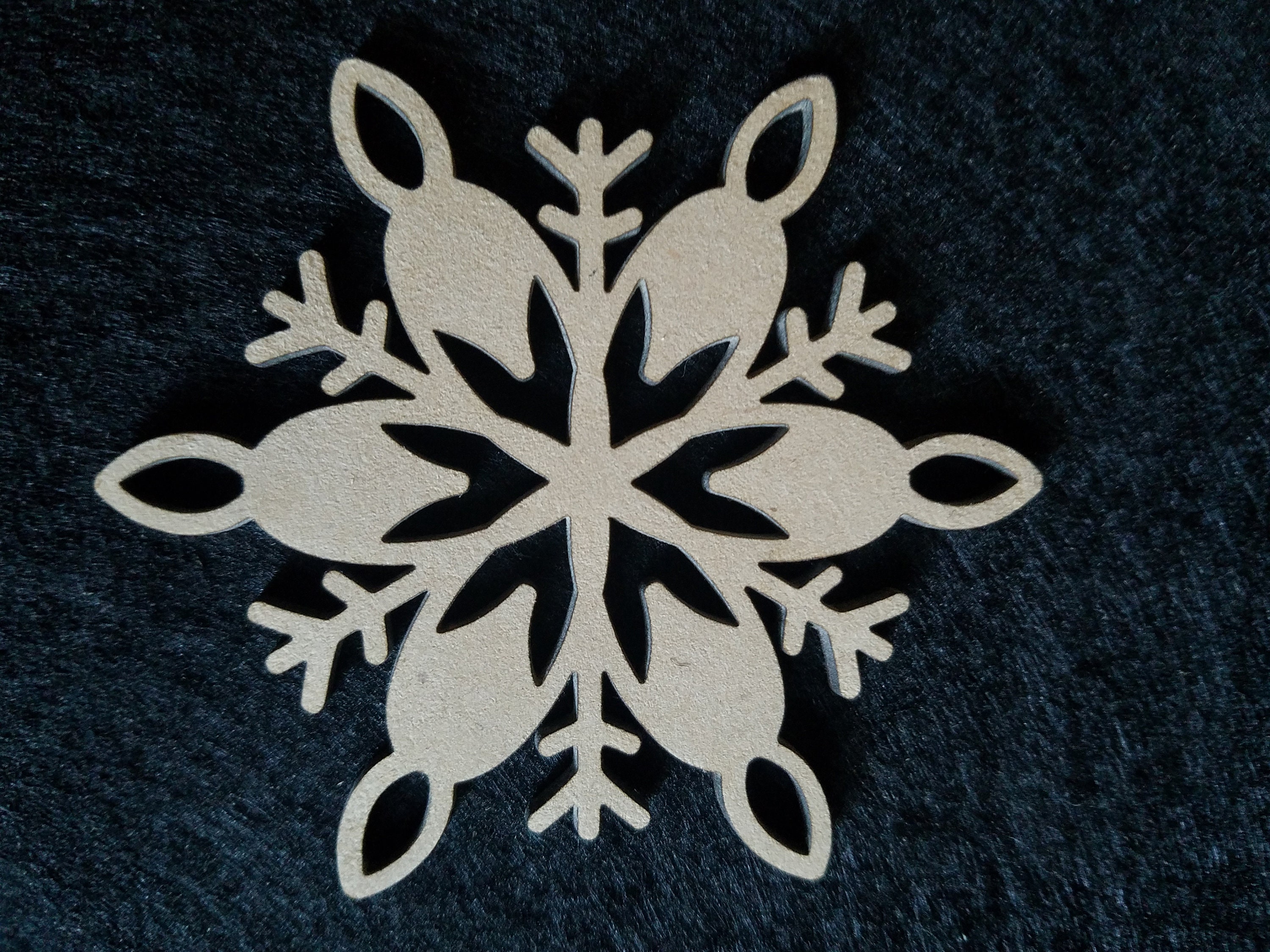 Laser cut Christmas Snowflake Set 2 Etsy.de