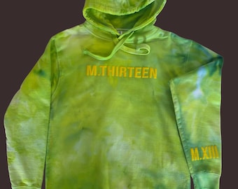 Hoody met Ice Dyed M.Thirteen-logo