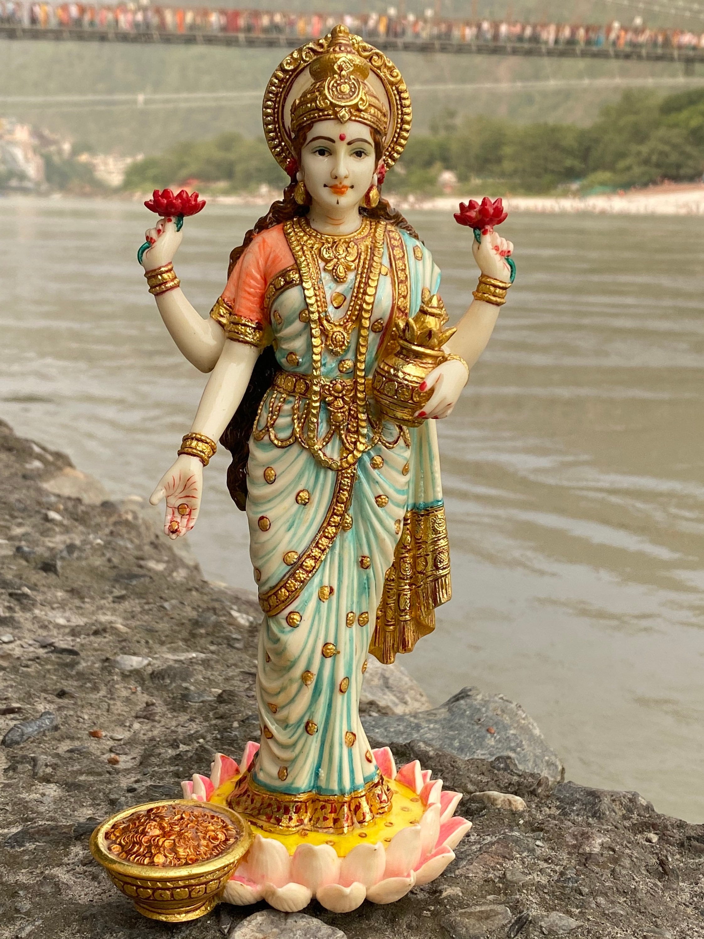 Lakshmi Statue