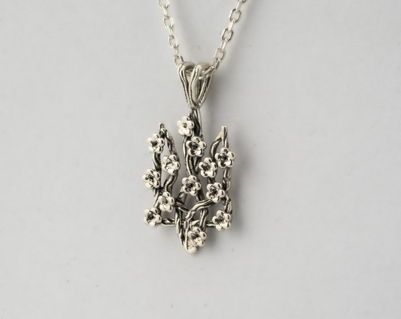 Ukraine Trident, Silver Trident, Patriotic Necklace, Symbolic Pendant, Twig Jewelry, Symbolic Jewelry, Tryzub Pendant Ukraine Jewelry 画像 5