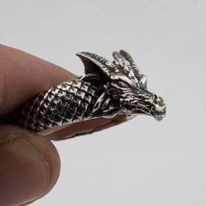 Dragon Head Silver Ring: Scandinavian Design, Handmade Jewelry