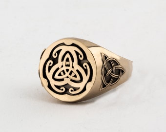 Triquetra Ring – Bronze Viking Jewelry for Men and Women – Celtic Knot Pagan Ring – Norse Symbolic Gift – Handmade in Ukraine