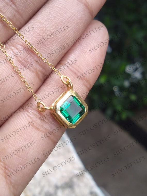 Bezel cheap emerald necklace