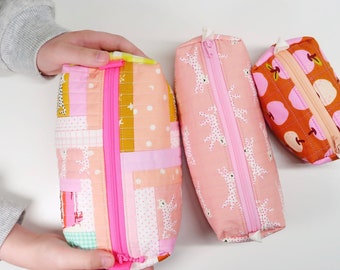 Quilt as You Go QAYG Zipper Pouch // TUTORIAL! - YouTube