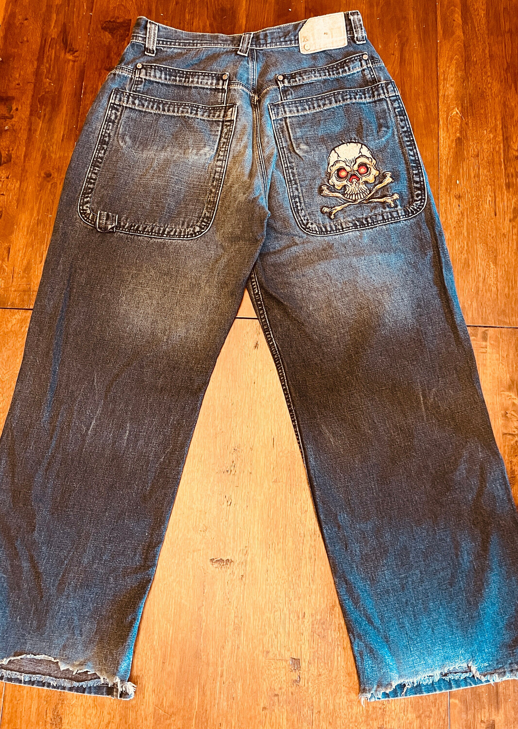 JNCO Jeans / Vintage / Baggy / Size 34x34 / Embroidered
