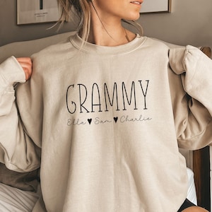 Personalised Grammy Sweatshirt, Custom Grammy Gifts, pregnancy announcement, new Grammy gift, grandma gift, mothers day gift, Grammy Shirt