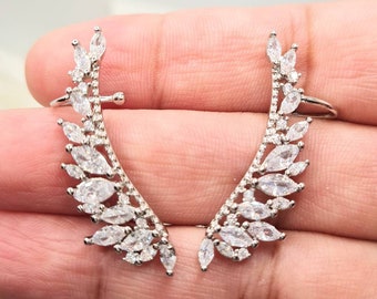 Crystal cuff earring/swarovski crystal earring/Formal earring/Engagement earring
