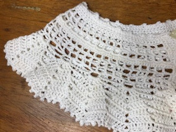 Hand Made White Crocheted Lace Collar; Vintage Ap… - image 6