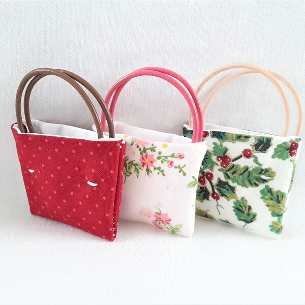 Sacs à main de Noel échelle 1/6, lot de 3, sacs fleuris pour poupée de mode by DollsAtelierCouture