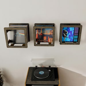 Vinyl Record Storage Display Shelf – Wall-Mounted Record Holder for Albums