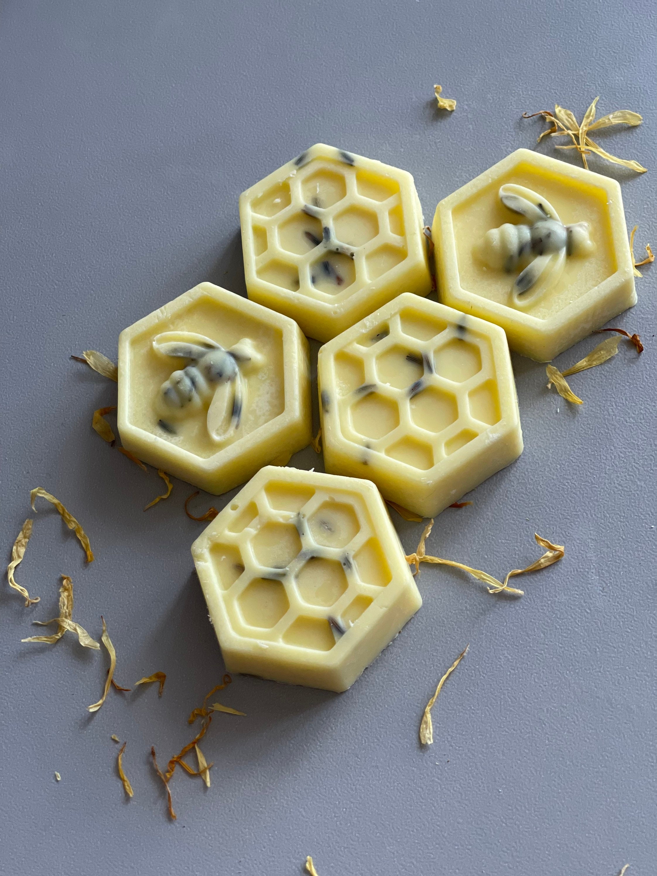 Bath melts honey bee bath bomb bumble bee gifts for her mum Etsy