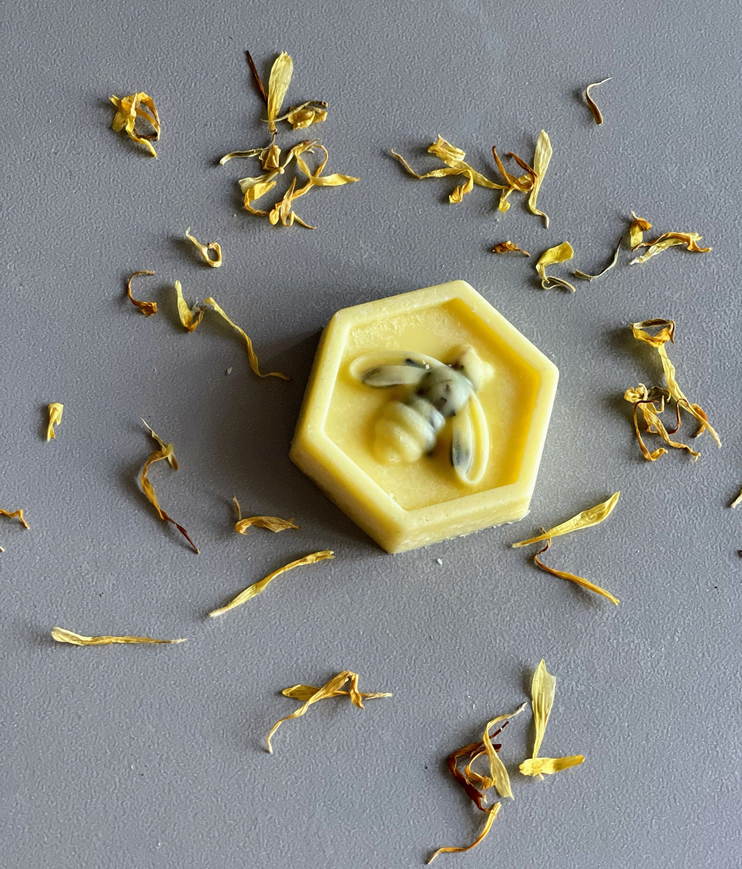 Bath melts honey bee bath bomb bumble bee gifts for her mum Etsy