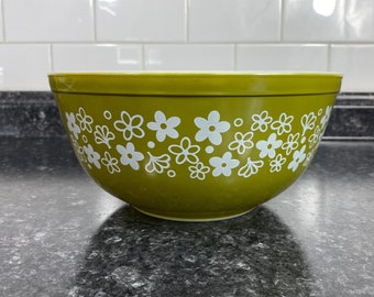 Vintage Pyrex Spring Blossom Nesting Mixing Bowl #403, 2 1/2 Quart Replacement, 1970 Crazy Daisy Glass Bowl, Retro Green Bowl White Flowers