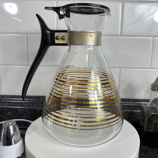 Vintage Pyrex Gold Stripe 8 Cup Deluxe Coffee Carafe | Made in the USA | Atomic Handle and flip lid | Beverage Warmer | MCM Atomic Kitchen