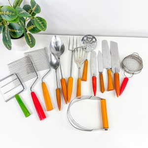 Vintage Bakelite Kitchen Utensils: Mid-Century Modern Cooking Tools