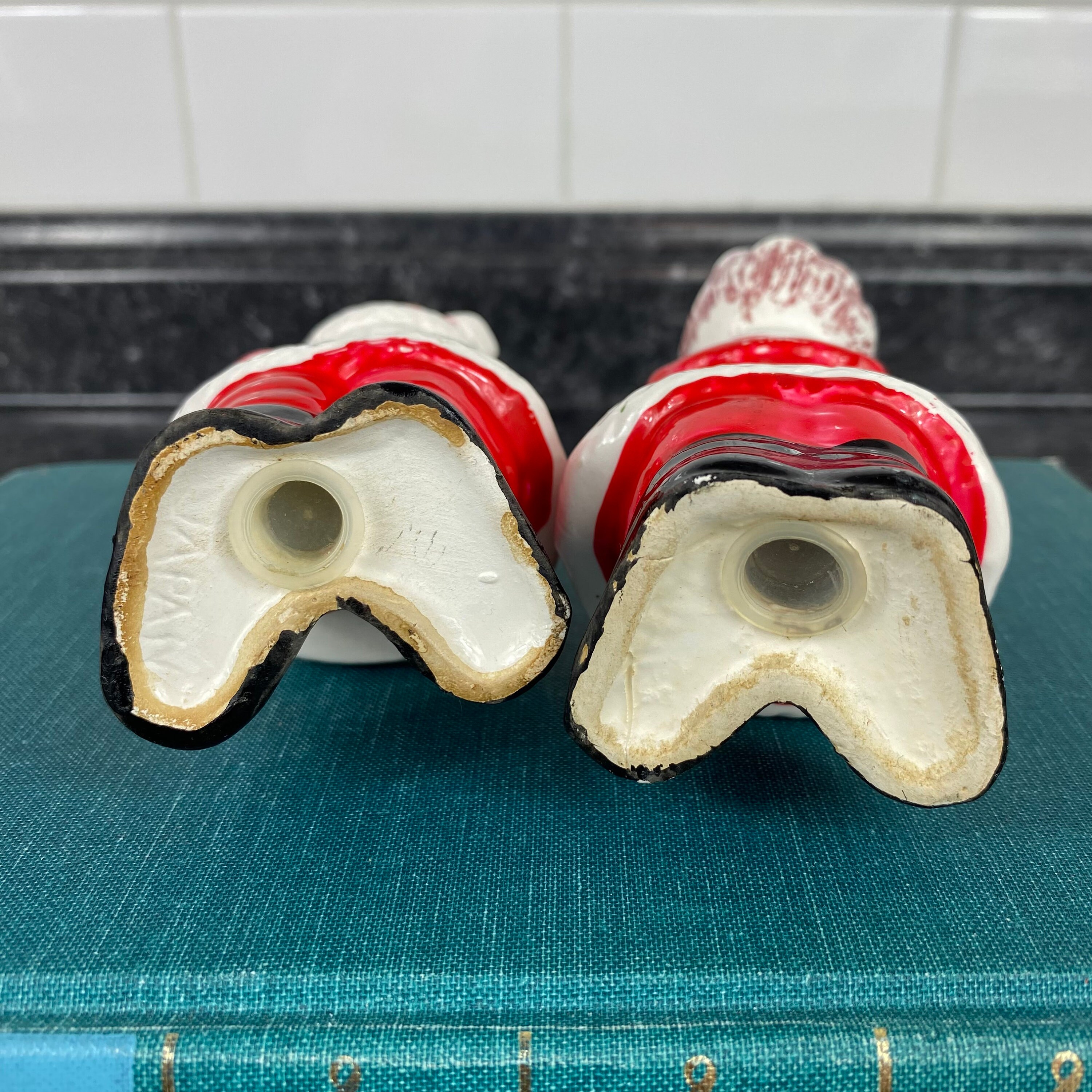 Vintage Santa and Mrs. Claus Salt & Pepper Shaker Set