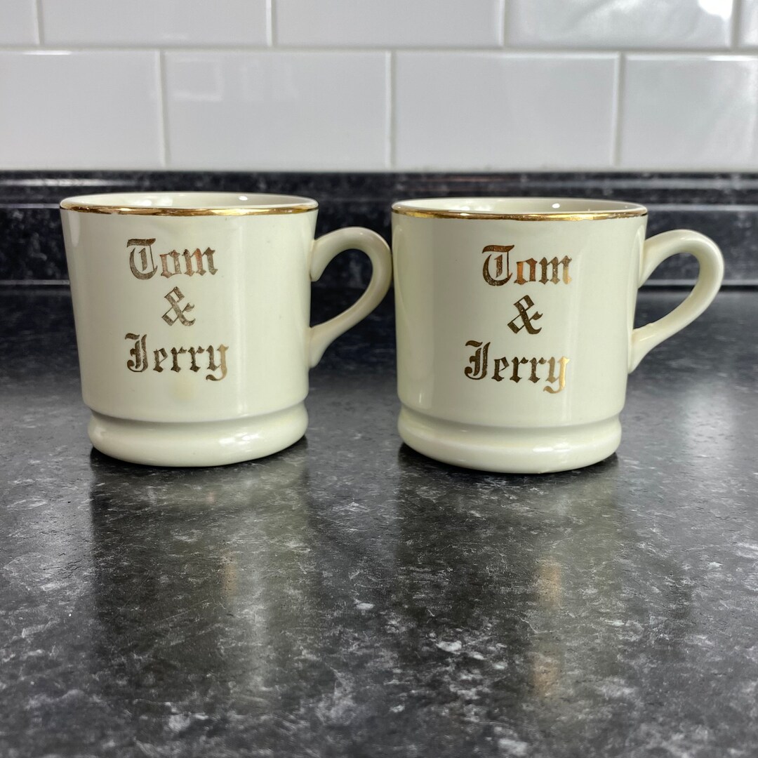 Vintage Tom & Jerry Christmas Mugs 1950s Christmas Coffee Mug Hall Made in USA Gold Rim and 