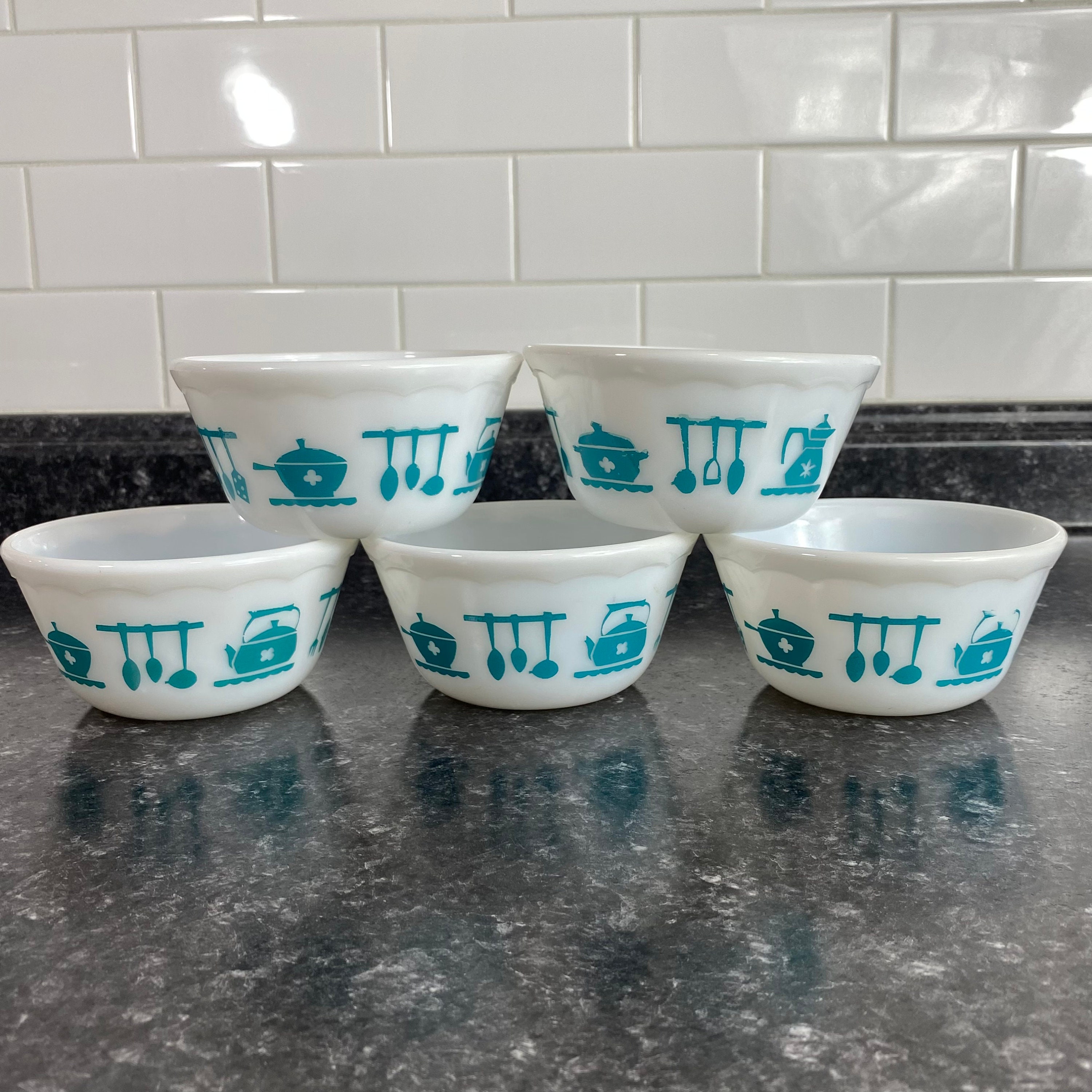 ヴィンテージ ヘーゼルアトラス キッチンエイド ボウル：青い
