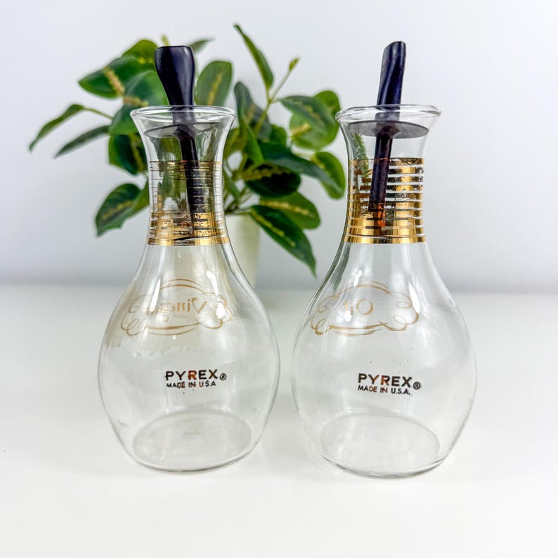 Pyrex Word Image Vintage Pyrex Made in the USA Oil and Vinegar Set - Etsy