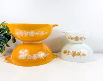 Vintage Pyrex Cinderella Mixing Bowl: Butterfly Gold or Spring Blossom, Choose Your Style
