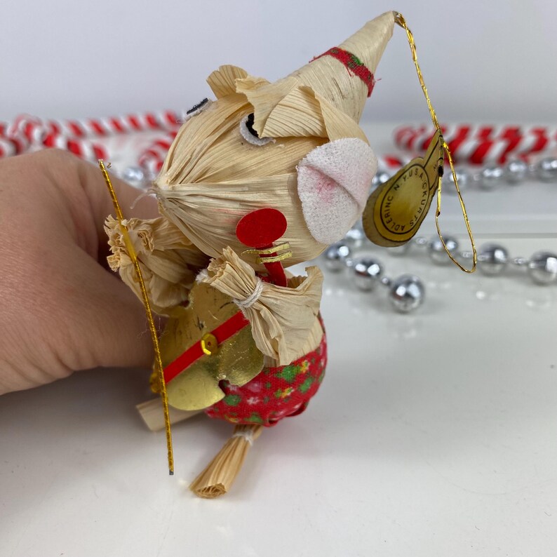 Vintage Corn Husk Retro Mouse Ornament, Mouse Wearing Calico Playing