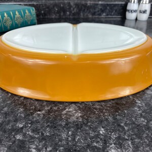 Vintage Pyrex Old Orchard Brownish Orange Divided Dish, Old Casserole Dish, No Lid 1970s Pyrex Casserole Dish, 1.5 Quart Serving Dish image 6