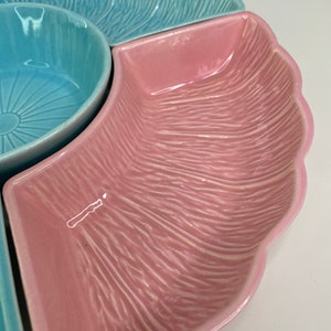 MCM Pink & Blue Art Pottery 5 Piece Chip and Dip Set Made in the USA Divided Crescent Serving Dish Veggie Tray Tidbit Snack Dish Vintage image 4