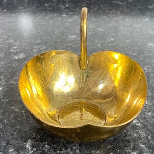 Brass Apple Trinket Dish, Vintage Brass Apple Bowl, Teachers Apple Dish, Brass Apple w/Stem Handle image 5