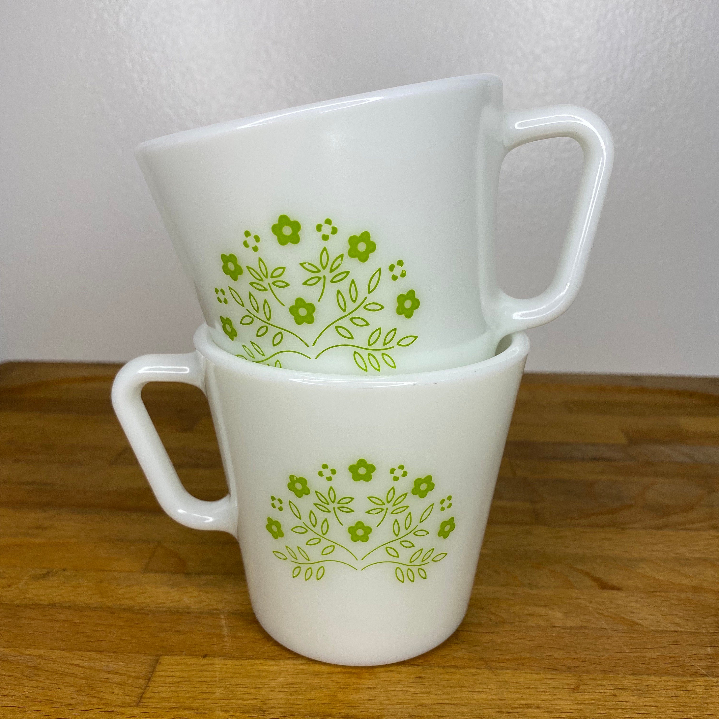 Vintage Milk Glass PYREX Coffee Cup or Mug Green Honeydew Summer Impression 1410 