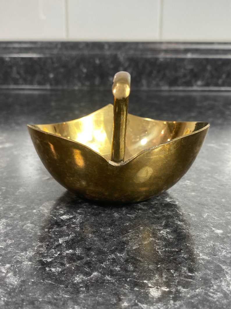 Brass Apple Trinket Dish, Vintage Brass Apple Bowl, Teachers Apple Dish, Brass Apple w/Stem Handle image 3