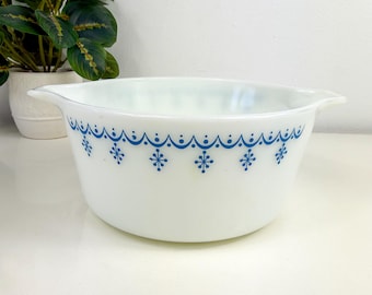 Vintage Pyrex Auflaufform „Snowflake Blue Garland“ Nr. 474 (1,5 l) ohne Deckel