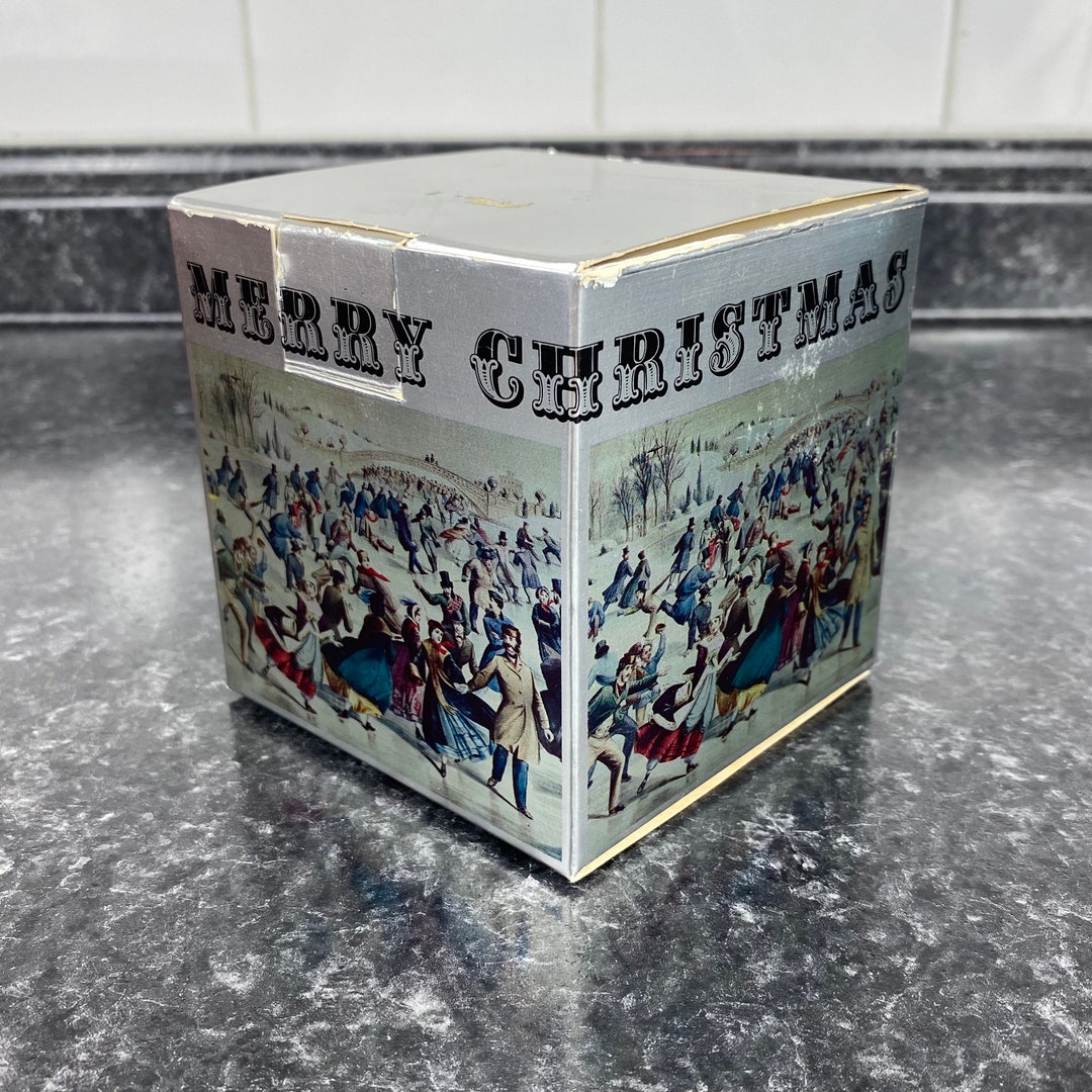 Vintage 1972 Corning Glass Christmas Ornament Christmas Past Etsy