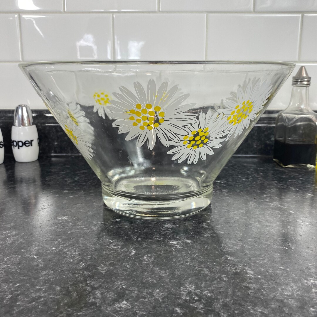 Vintage Large Glass Daisy Serving Bowl Retro Daisy Glass Etsy