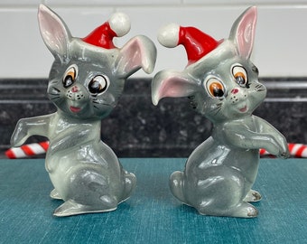 Vintage Kreiss Christmas Bunny Rabbit Salt & Pepper Shakers, 1950s Japan, Kitschy Christmas Figurines, Anthropomorphic Bunny Figurines