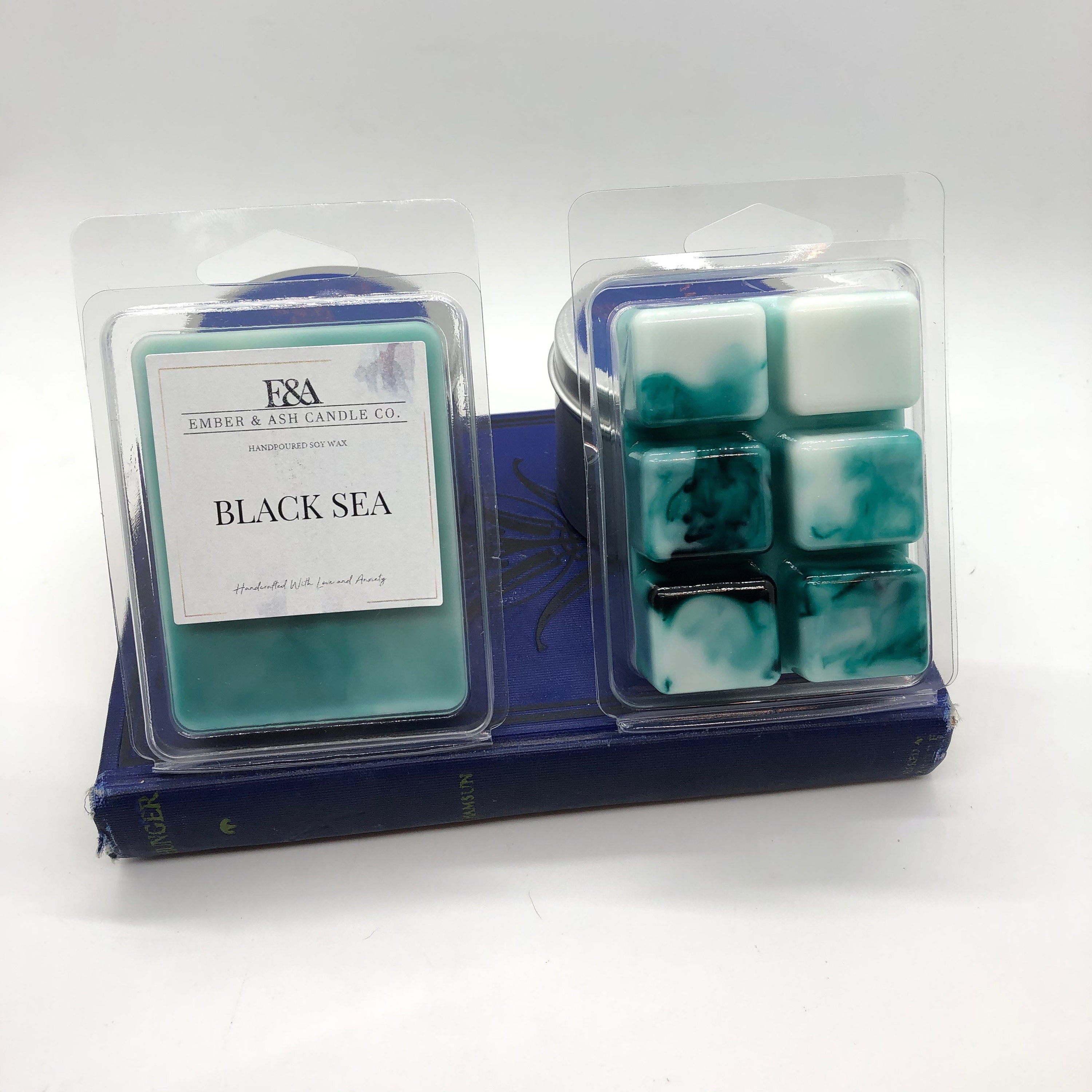 Hand Poured Soy Blend Clamshell Melts