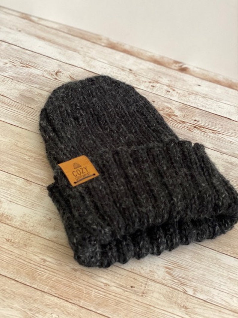 Classic Ribbed Beanie Winter Beanie Unixsex Beanie
