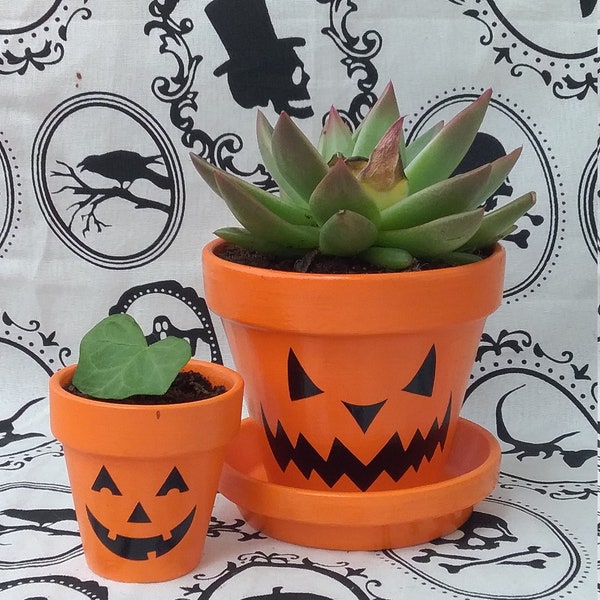 Jack-o-lantern Planter, Pumpkin Planter, Jack-o-lantern Pot, Pumpkin Pot, Jack-o-lantern Flower Pot, Pumpkin Flower Pot