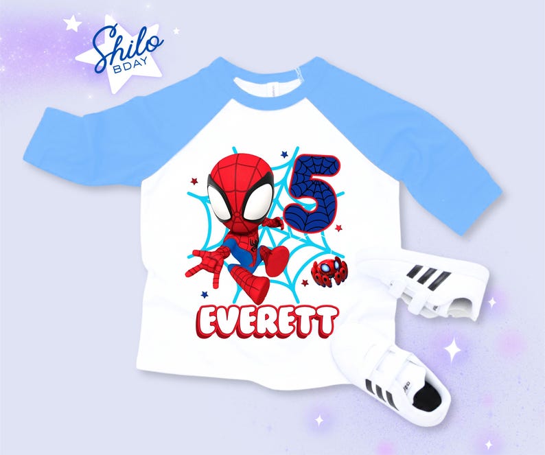 Pode incluir: Uma placa de madeira r&uacute;stica com o texto "Welcome to our home" em letras brancas. A placa apresenta um acabamento desgastado e um design simples e convidativo, ideal para a decora&ccedil;&atilde;o da porta da frente.