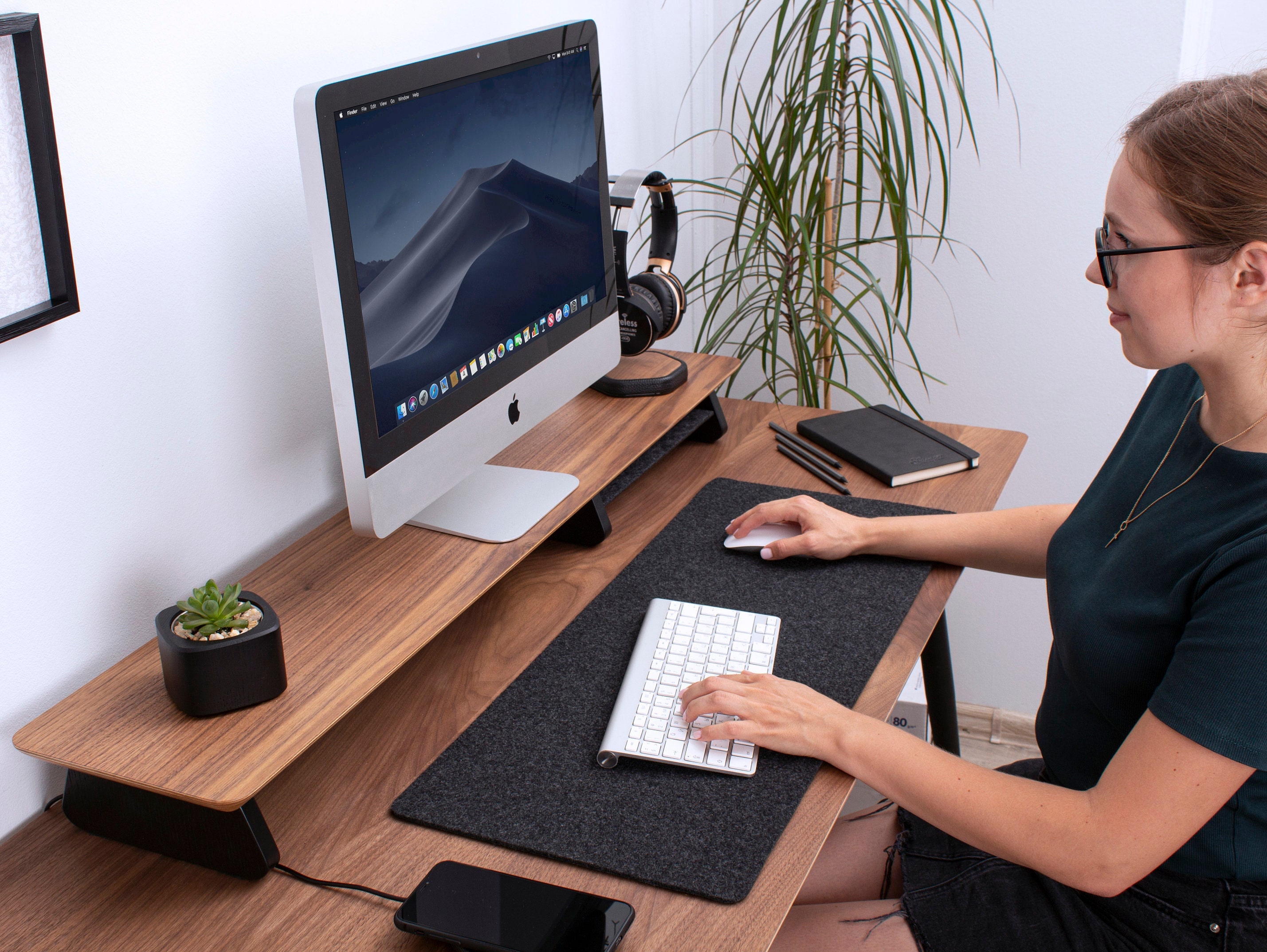 Standing Desk Accessories to Enhance Your Desktop Setup