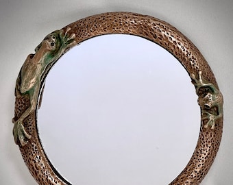 Tree Frog round mirror