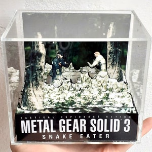 Metal Gear Solid 3 Cube Diorama - 3D Videogame - Gift for Gamer - Shadow Box - Miniature