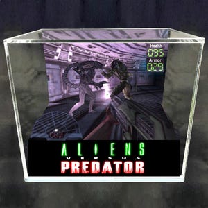 Aliens Vs Predators Cube Diorama - 3D Videogame - Gift for Gamer - Shadow Box - Miniature