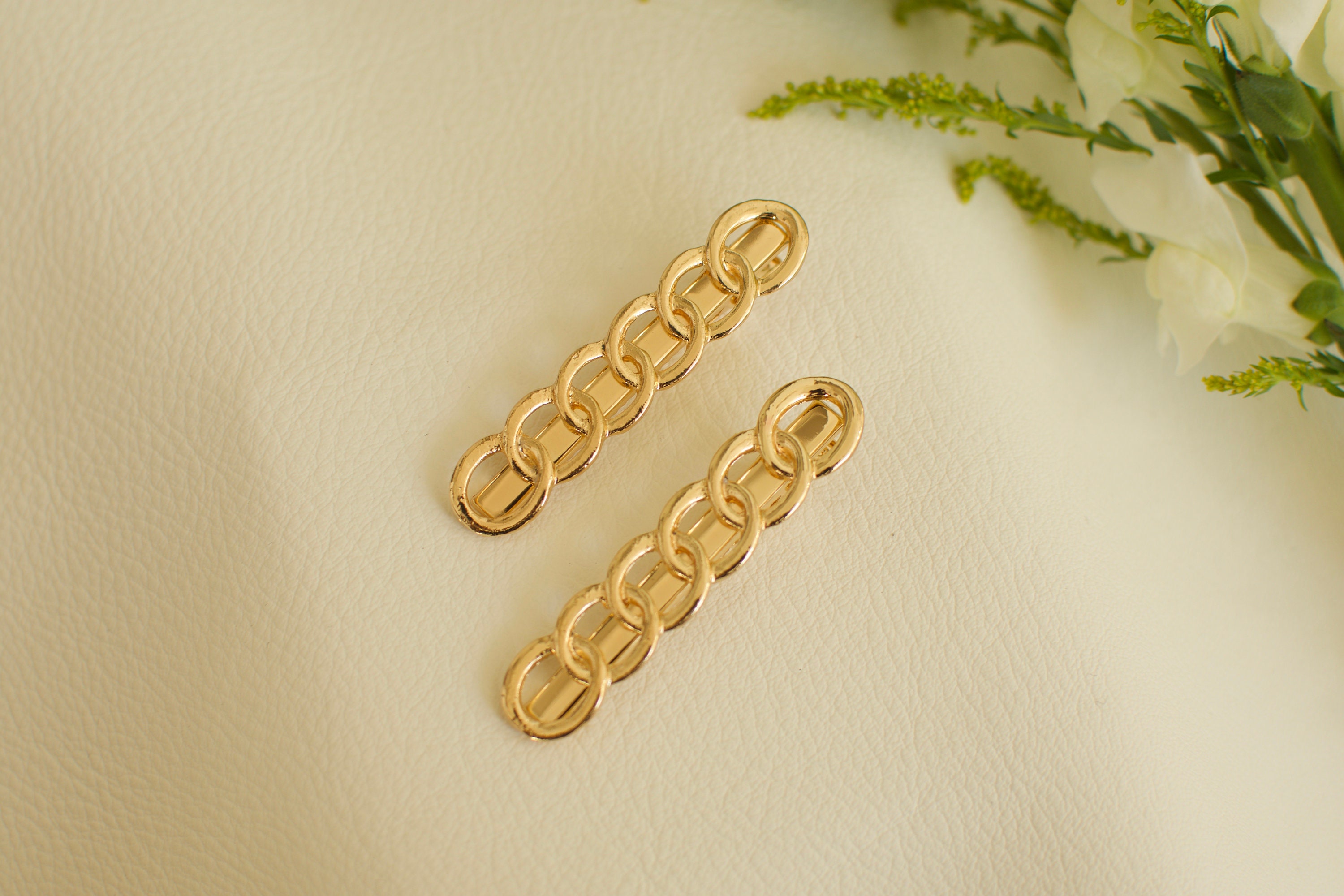 Gold Tone Chain Link Hair Clips 2 Pack Zoë Chicco 14k Two Tone Gold Small Paperclip Chain Necklace main image 4