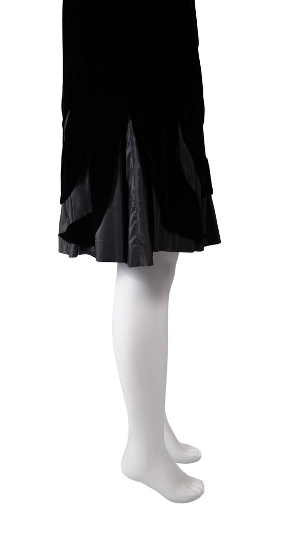 Vintage 1940s Black Velvet Cocktail Dress - image 6