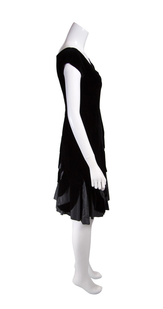 Vintage 1940s Black Velvet Cocktail Dress - image 3